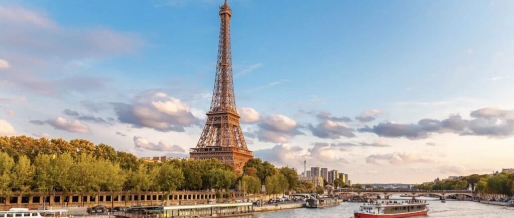 金秋去欧洲旅行啦~经典西欧和西葡线路,$555+美国出发往返机票,限时抢,手慢无~